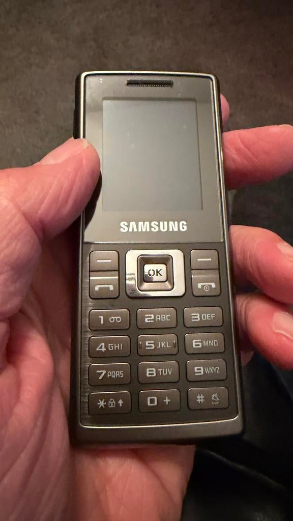 Samsung SGH-C450 Mobiele Telefoon met Oplader en Doos, Gebruikt, Overige modellen, Zwart, Overige systemen