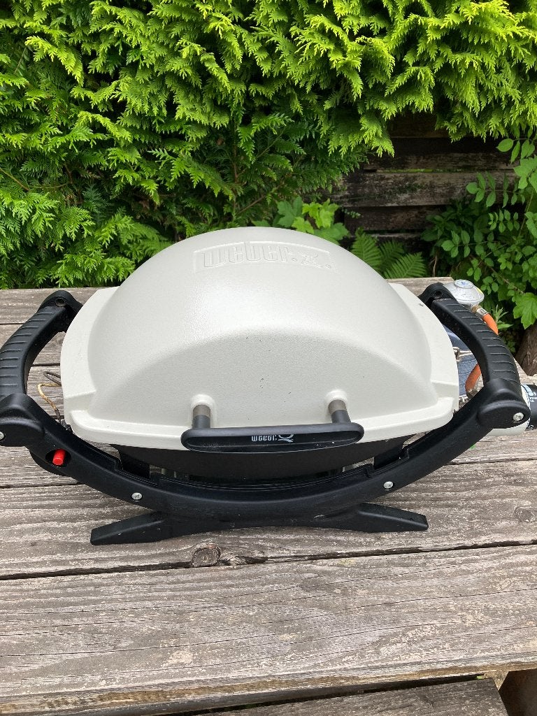 Weber barbeque Q100, Ophalen, Gebruikt, Weber barbecue