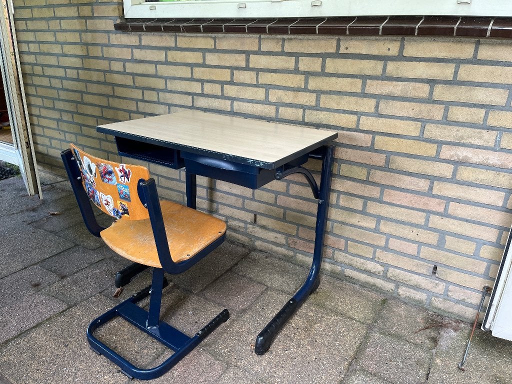 Schooltafel met stoel, Ophalen, Gebruikt, Tafel(s) en Stoel(en)