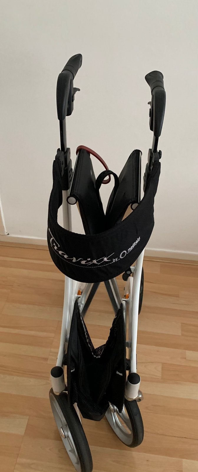 Travixx lichtgewicht rollator, Diversen, Rollators, Ophalen, Lichtgewicht, Zo goed als nieuw