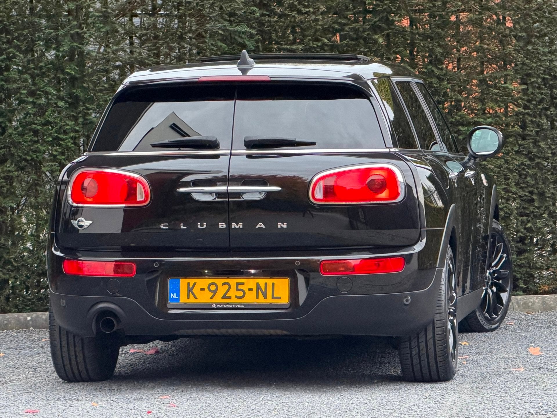 Mini Clubman 1.5 One Business | PANO | AUTOMAAT | STOELVERW., Auto's, Dealer onderhouden, Gebruikt, Zwart, 102 pk