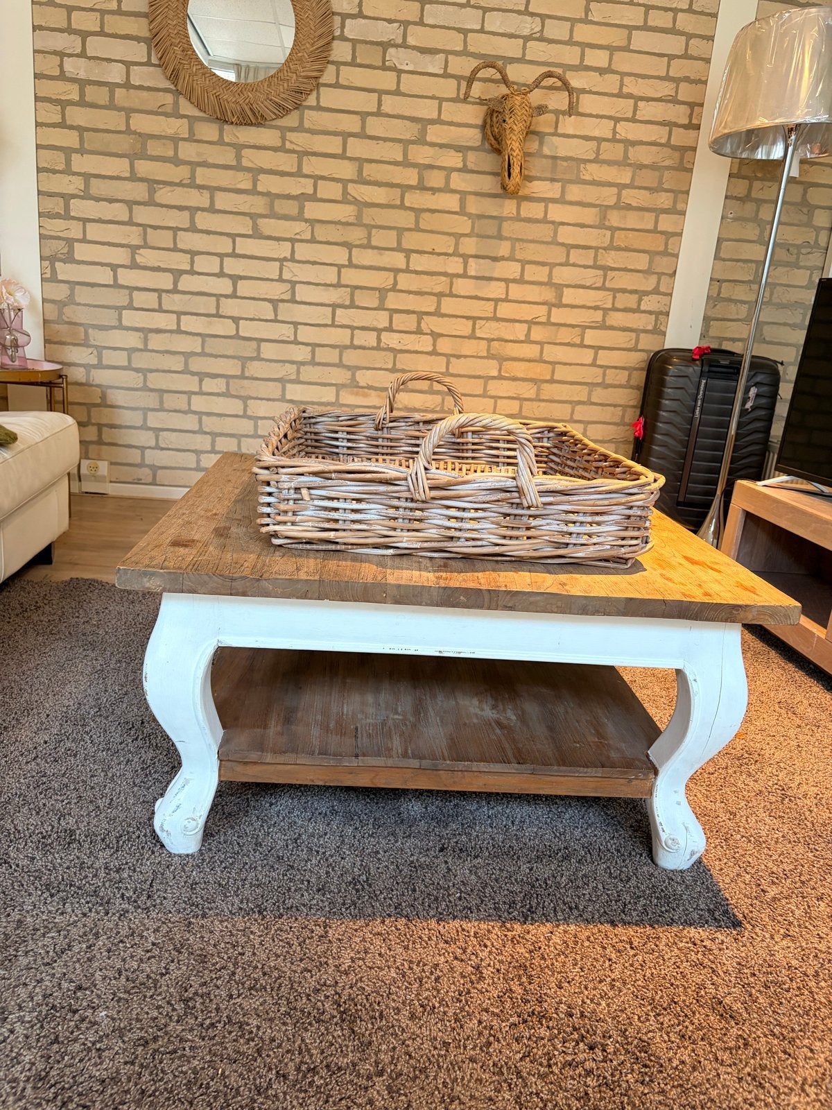 Salontafel wit met houten blad, Huis en Inrichting, Tafels | Salontafels, Gebruikt, Vierkant, Minder dan 50 cm, Overige houtsoorten
