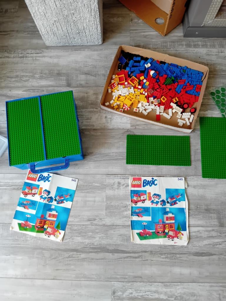Basis lego 545, Kinderen en Baby's, Speelgoed | Duplo en Lego, Ophalen of Verzenden, Gebruikt