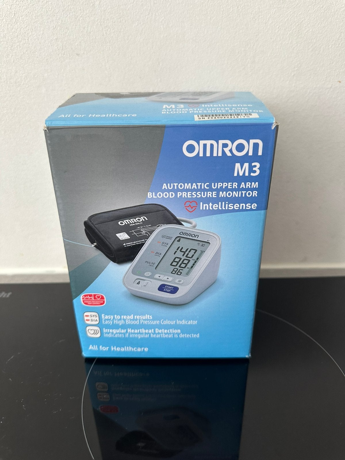 Omron M3 bloeddrukmeter zgan, Verzenden