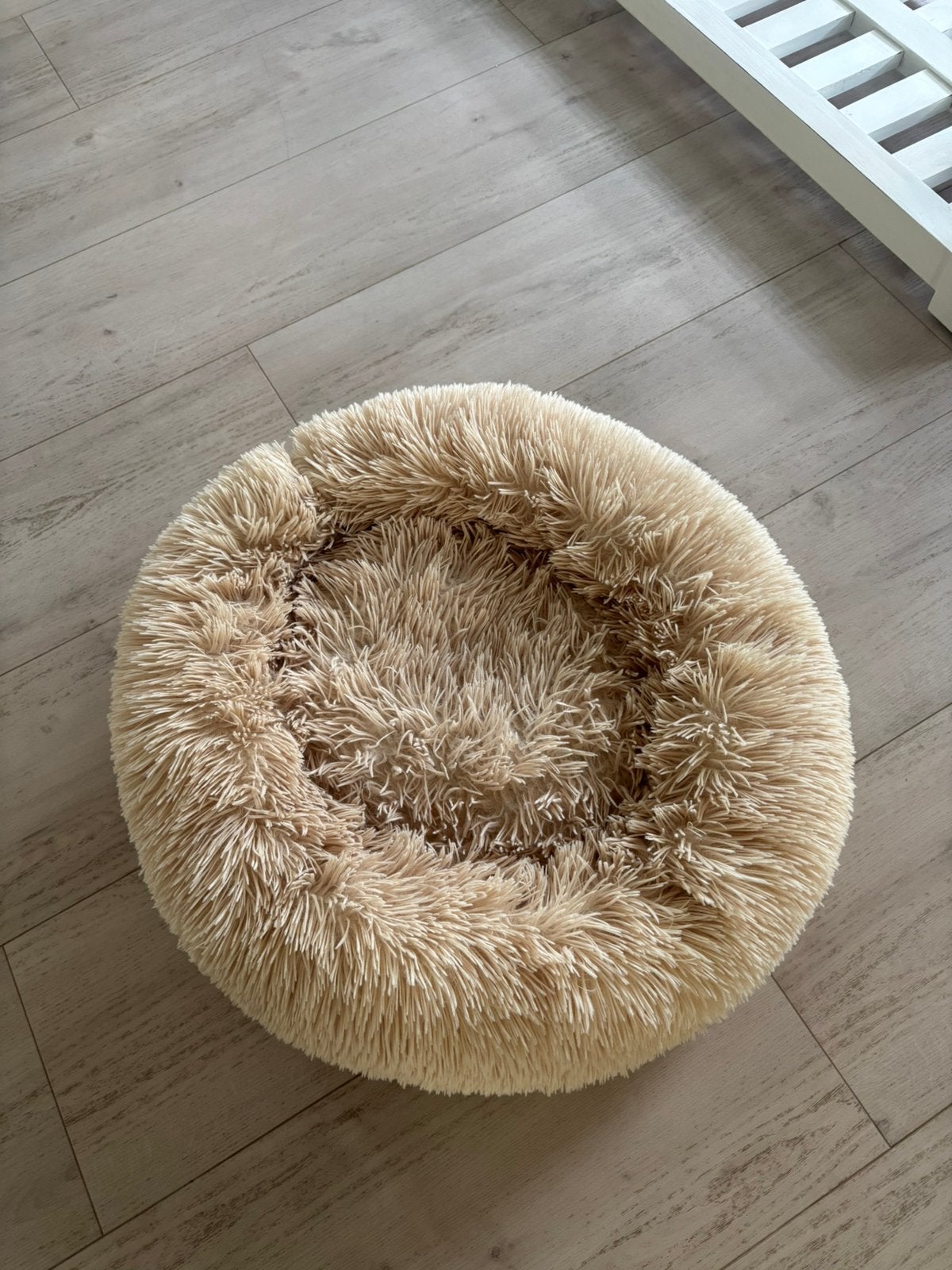 hondenmand fluffy pluche donut 60 cm cremekleurig, Ophalen, Gebruikt, Pluche