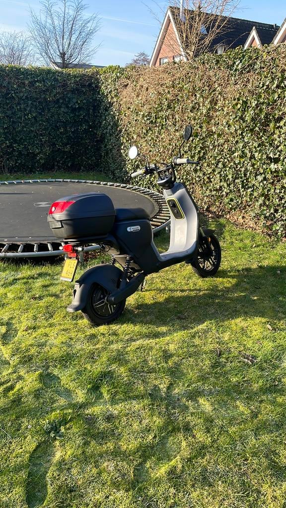 Segway B110S Elektrische Scooter - Zo goed als nieuw, Ophalen, Zo goed als nieuw, Elektrisch, Overige merken
