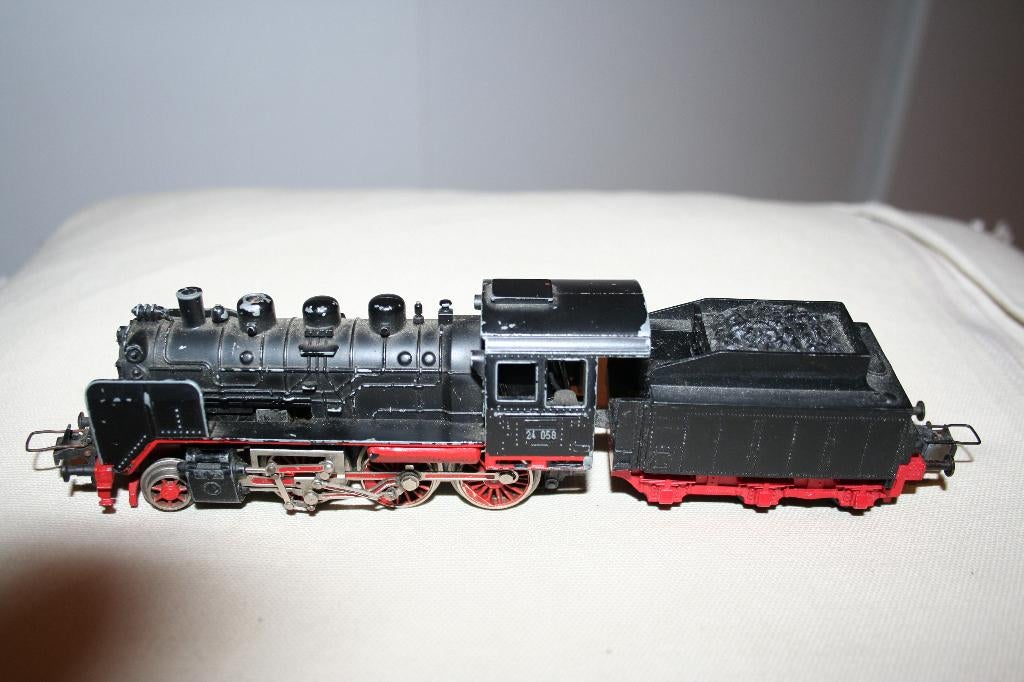 trix express br 24 stoomlok, Hobby en Vrije tijd, Modeltreinen | H0, Gebruikt, Trix, Ophalen of Verzenden, Analoog