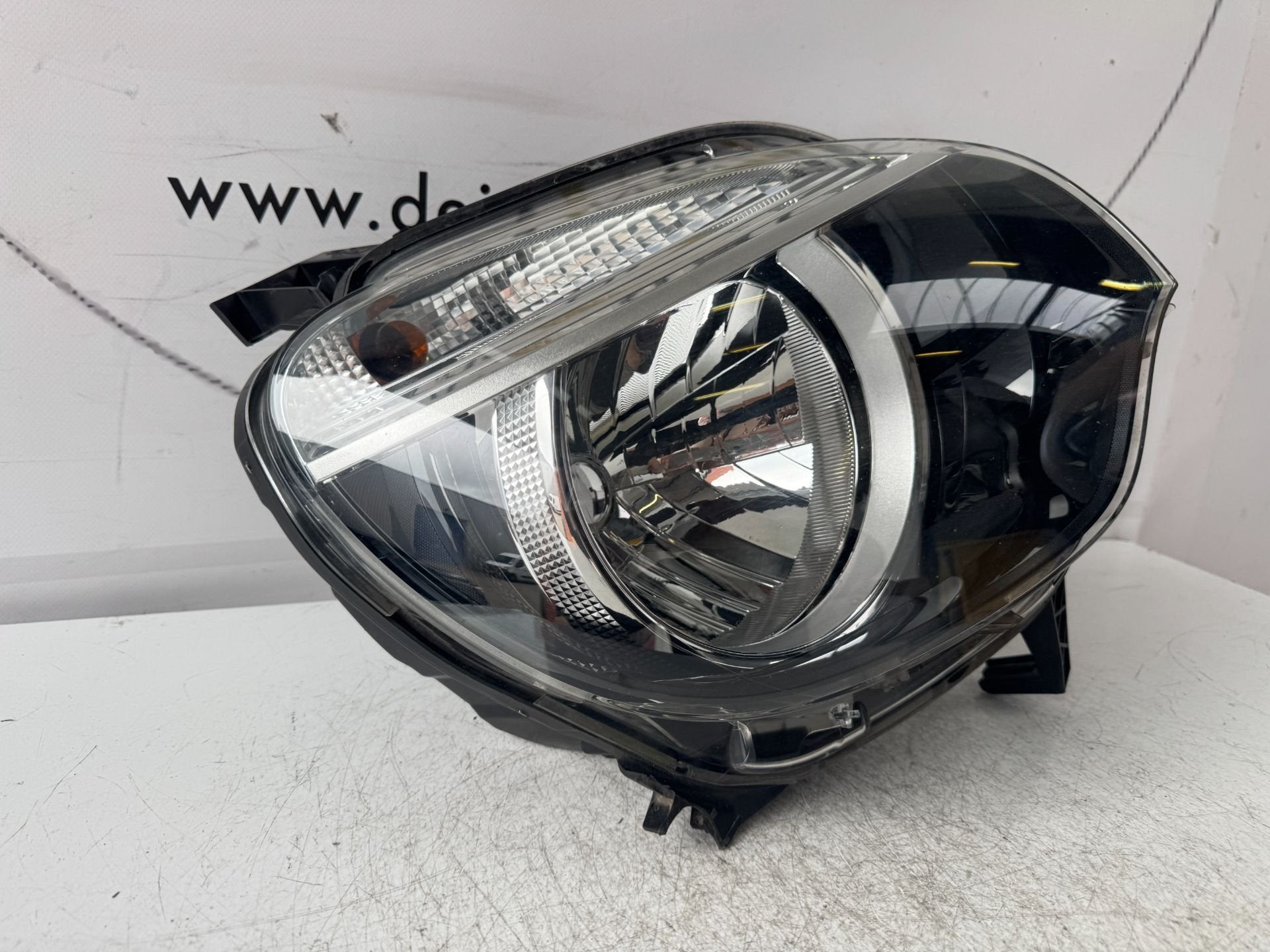 RENAULT TWINGO 3 KOPLAMP RECHTS 260105419R 2014-, Renault Group, Gebruikt, Contact.group@renault.com, Renault