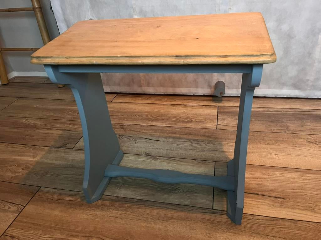 Retro houten kinder bureau, Huis en Inrichting, Tafels | Sidetables, Ophalen, 50 tot 100 cm, Zo goed als nieuw, 25 tot 50 cm