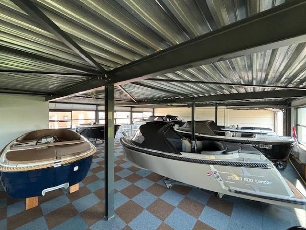 Foto 3 van Unique Boat Design;AKTIE! Corsiva/Primeur/4-Family