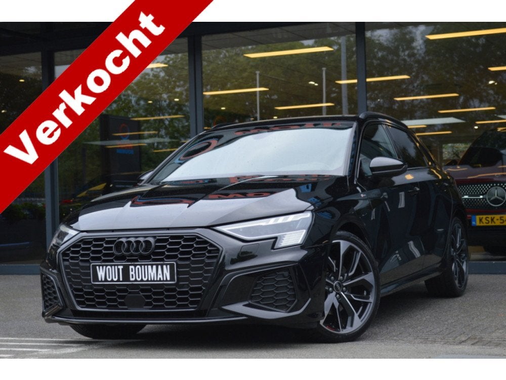 Audi A3 Sportback 35 TFSI S-Line Aut. Led Virtual Acc B&O Ca, Auto's, 1295 kg, 4 cilinders, 150 pk, Leder en Stof