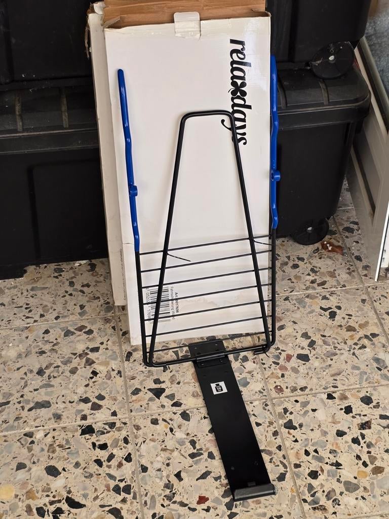 2 nieuwe wandhouders voor fietsen, Ophalen of Verzenden, Nieuw, Trekhaakdrager