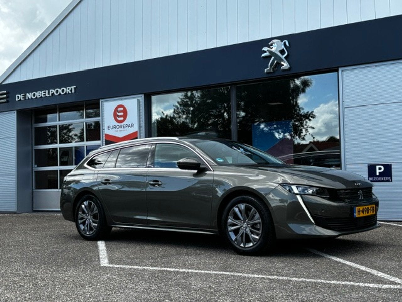 Peugeot 508 Sw Blue L. ACTIVE 1.6TURBO-180pk (VOL)AUTOMAAT (, 745 kg, 15 km/l, Gebruikt, 4 cilinders