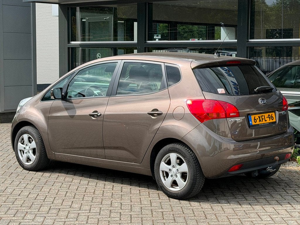 Kia Venga 1.4 CVVT ExecutiveLine Dealer onderh. Camera NAP A, Auto's, Kia, Voorwielaandrijving, Euro 5, Stof, Gebruikt