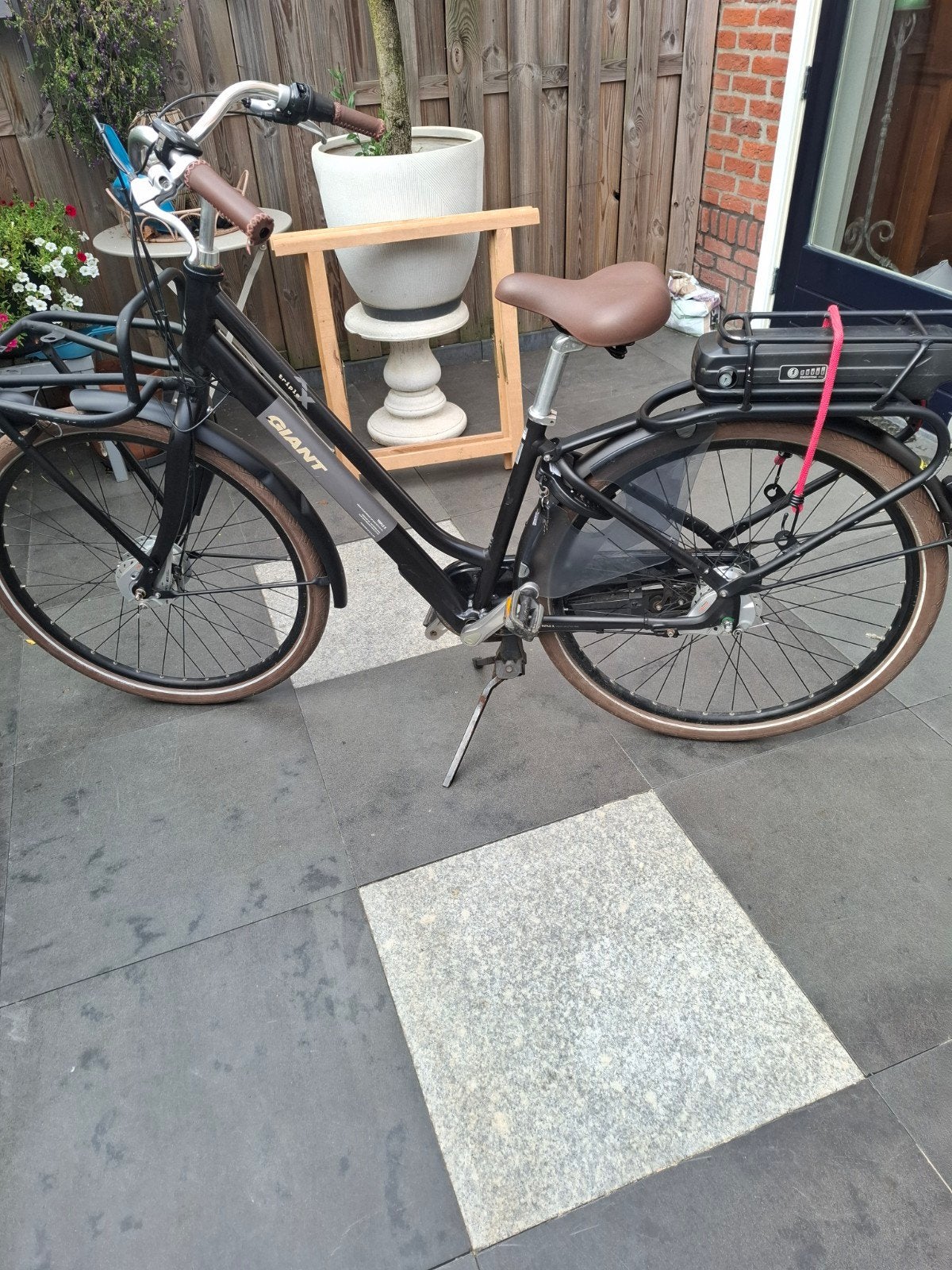 giant electrische transport damesfiets, Gebruikt, Minder dan 47 cm, 50 km per accu of meer, Ophalen