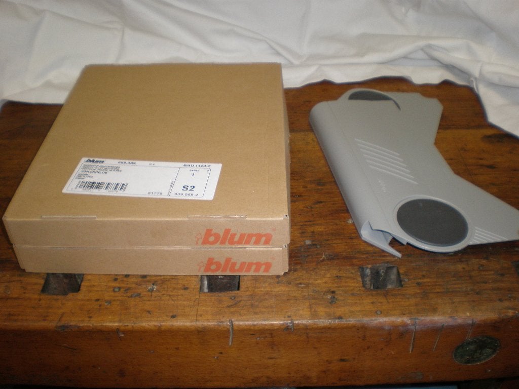 BLUM AVENTOS klapdeur beslag, Ophalen of Verzenden, Nieuw, Chroom, Klink of Kruk