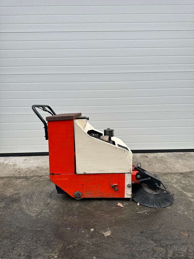 Pulimat Benzine Veegmachine, Huis en Inrichting, Schoonmaakartikelen, Overige typen, Ophalen of Verzenden