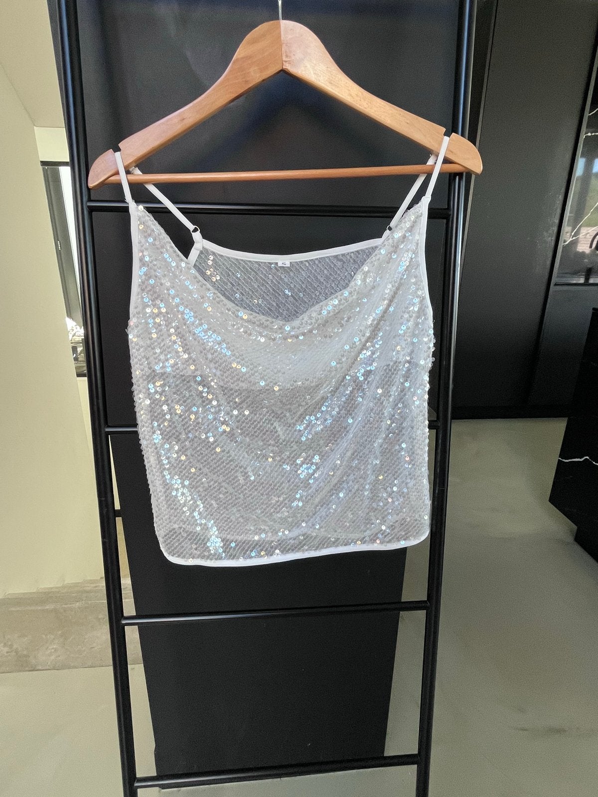 Leuke lichte top met glitters - Maat S, Wit, Ophalen of Verzenden, Zo goed als nieuw, Maat 36 (S)