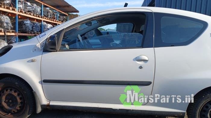 Portier 2Deurs links van een Citroen C1, Auto-onderdelen, Carrosserie en Plaatwerk, Gebruikt, Deur, -, Ophalen of Verzenden