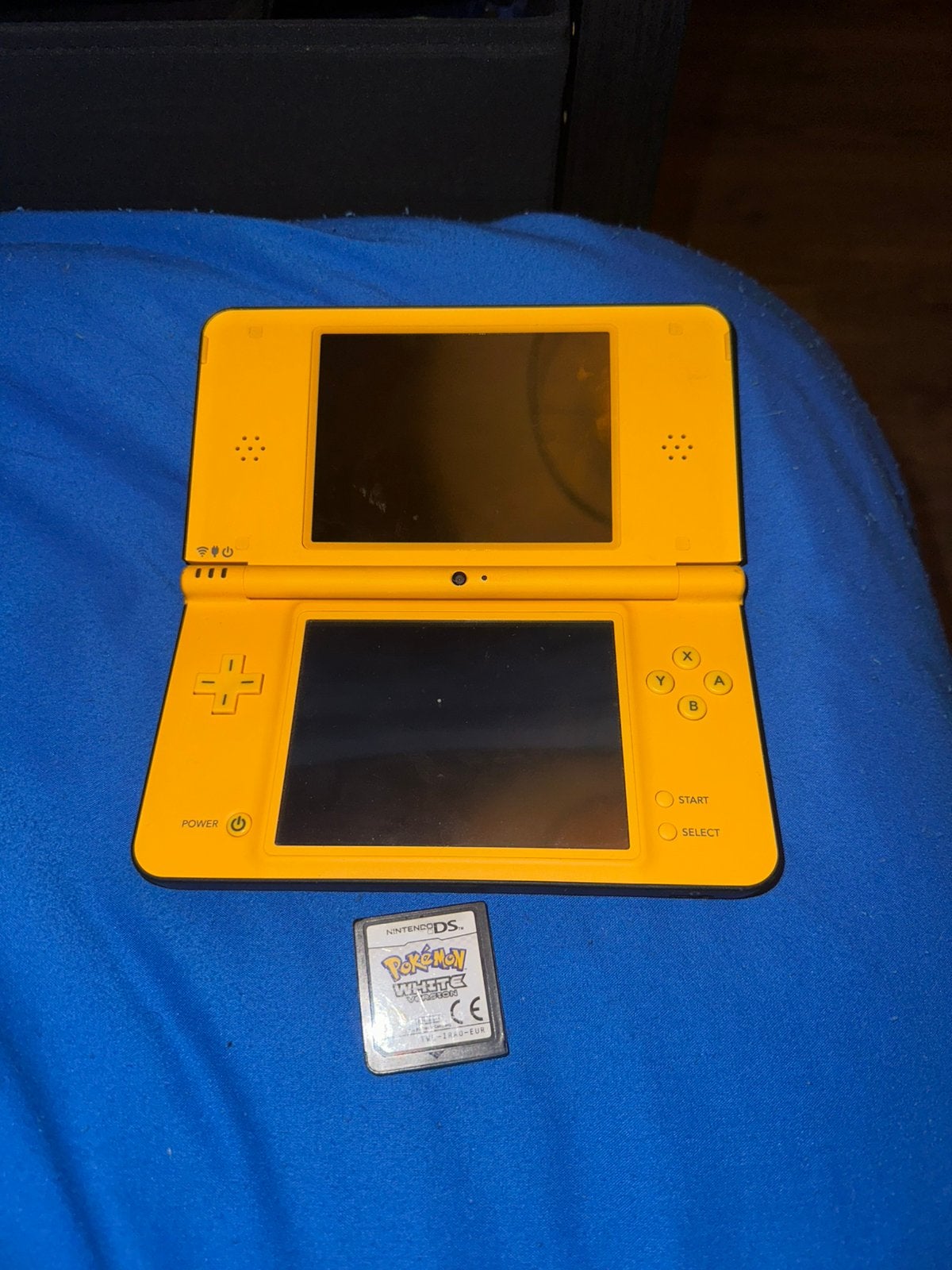 Nintendo ds met pokemon white, Ophalen of Verzenden, Zo goed als nieuw, DS Lite
