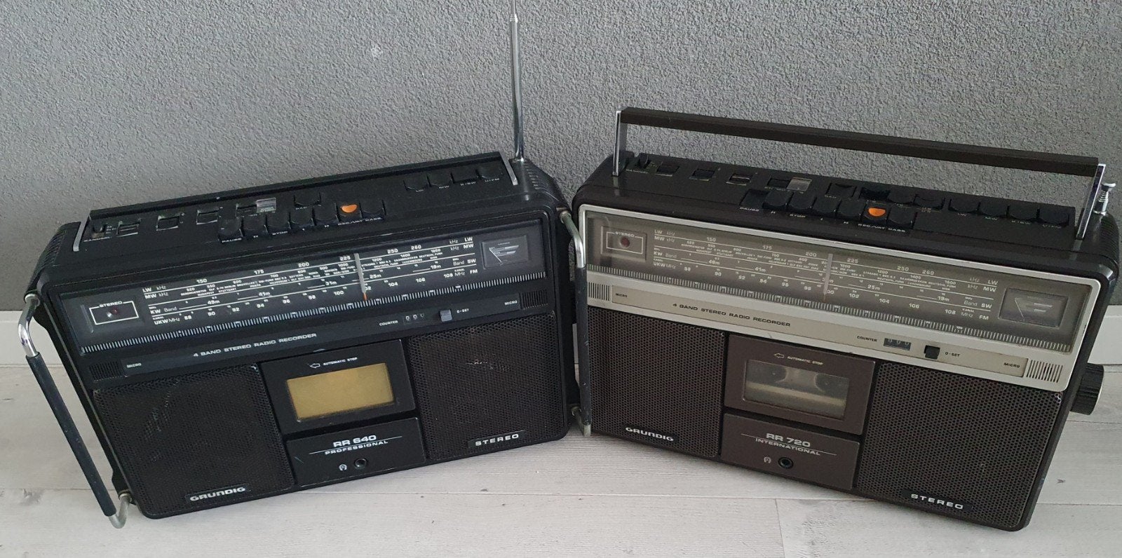 Grundig stereo radio's cassettes nostalgie, Ophalen of Verzenden, Gebruikt, Overige typen