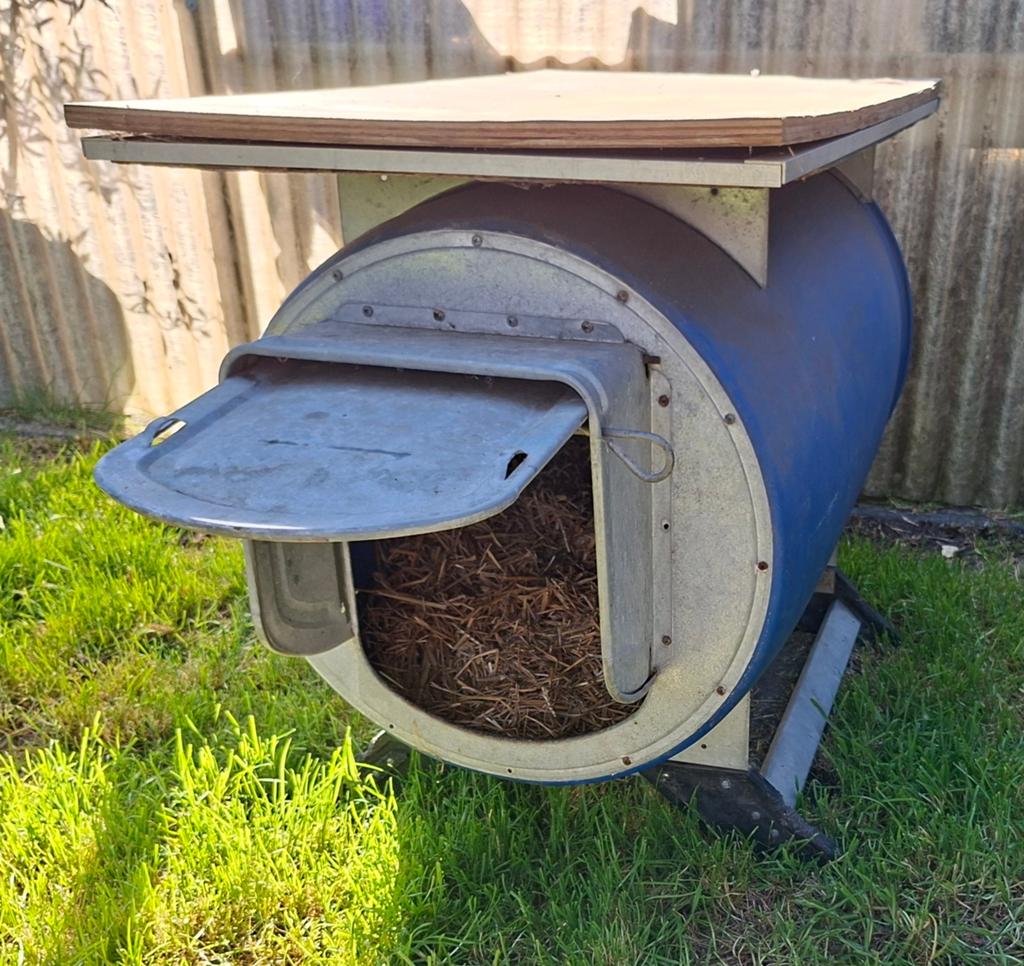 Hondenhok / Dierenhok / Dierenverblijf / Nachthok / Geit, Ophalen, Zo goed als nieuw, 110 cm of meer, 65 tot 100 cm