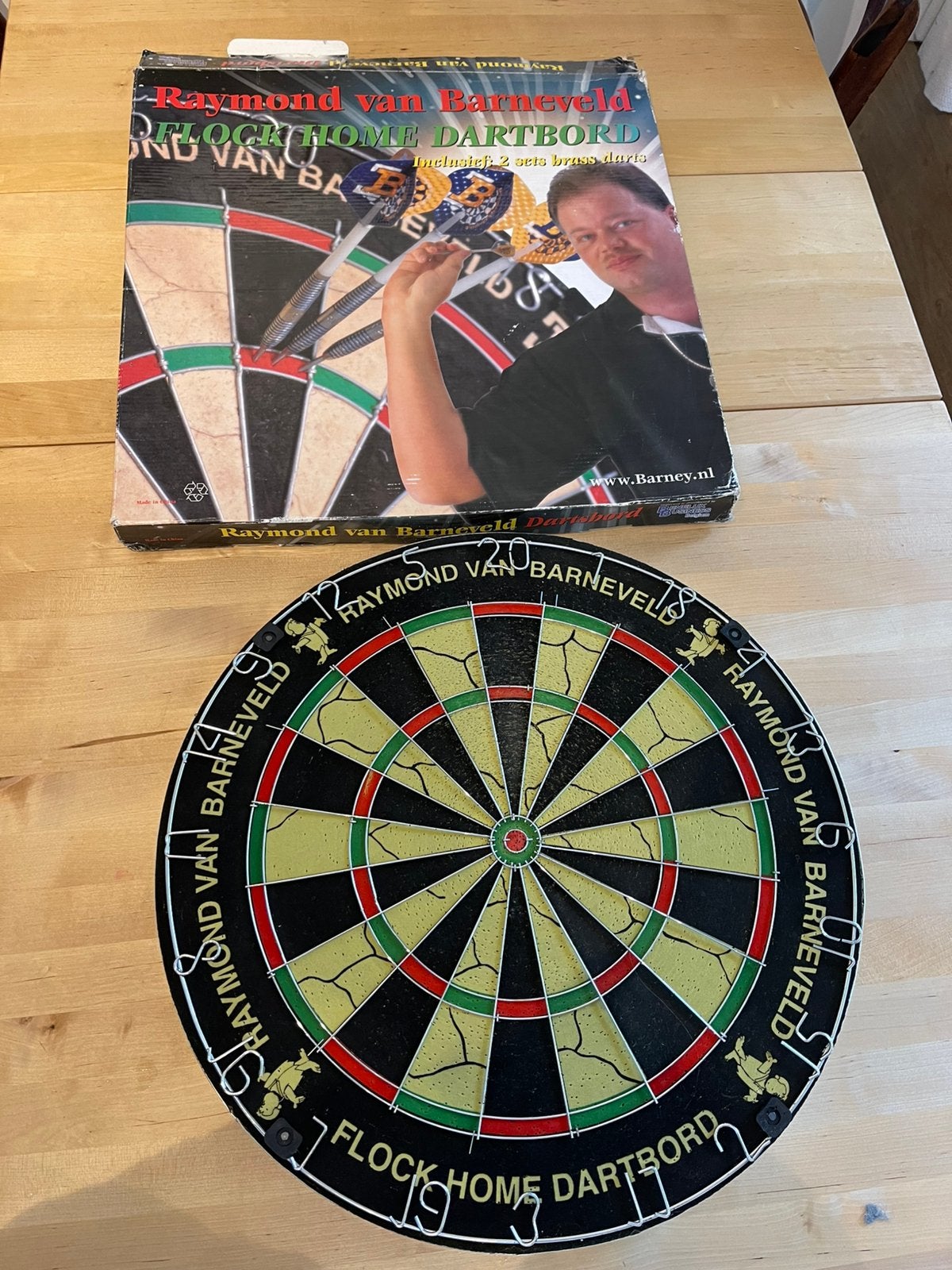 Dartsbord, Sport en Fitness, Ophalen, Zo goed als nieuw, Dartbord