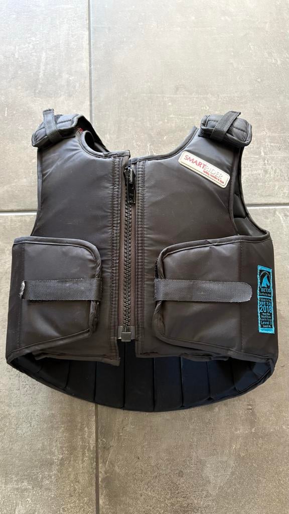 Bodyprotector kind maat s, Ophalen, Zo goed als nieuw, Rijden