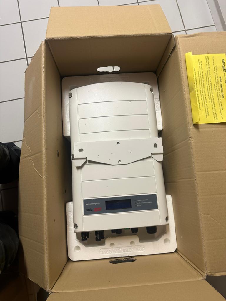 Solar Edge omvormer, Doe-het-zelf en Verbouw, Zonnepanelen en Toebehoren, Ophalen of Verzenden, Gebruikt, Overige typen
