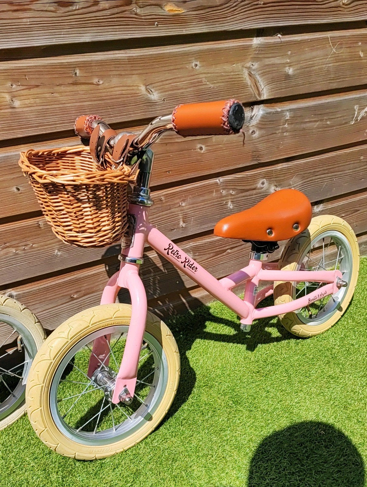 Retro Rider roze met mandje, Ophalen, Zo goed als nieuw, Minder dan 16 inch