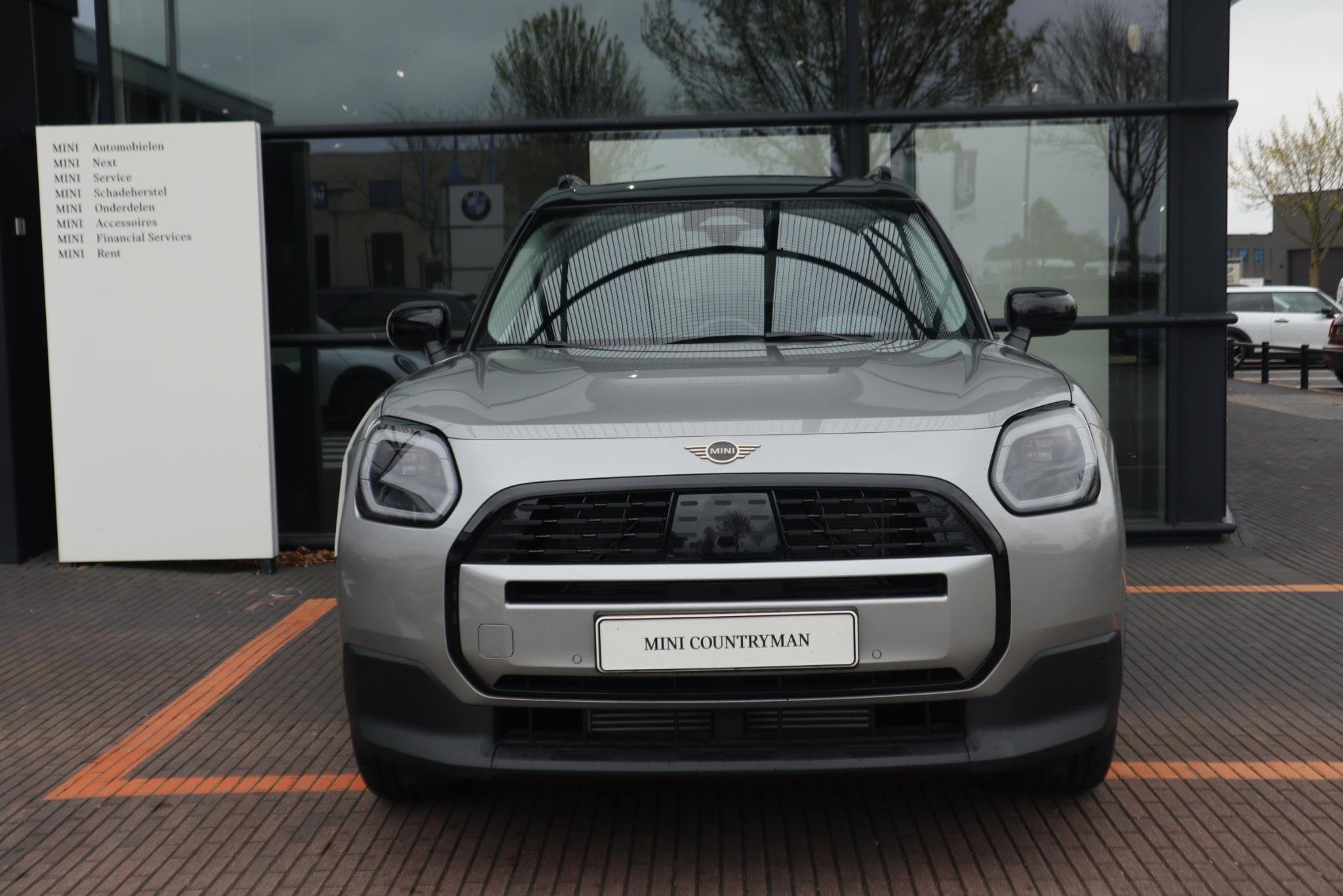 MINI Countryman C | Classic Trim + Package M, Stof, Met garantie (alle), Origineel Nederlands, Bedrijf