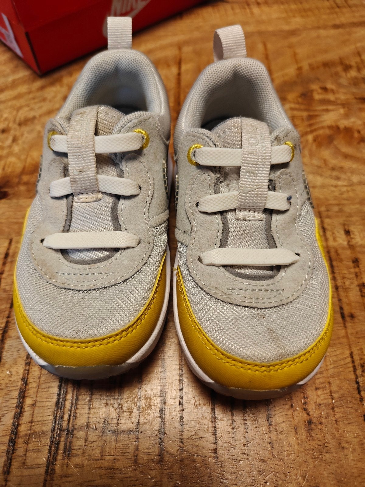 Nike Air Max sneakers voor jongens - Maat 23,5, Kinderen en Baby's, Kinderkleding | Schoenen en Sokken, Gebruikt, Sportschoenen