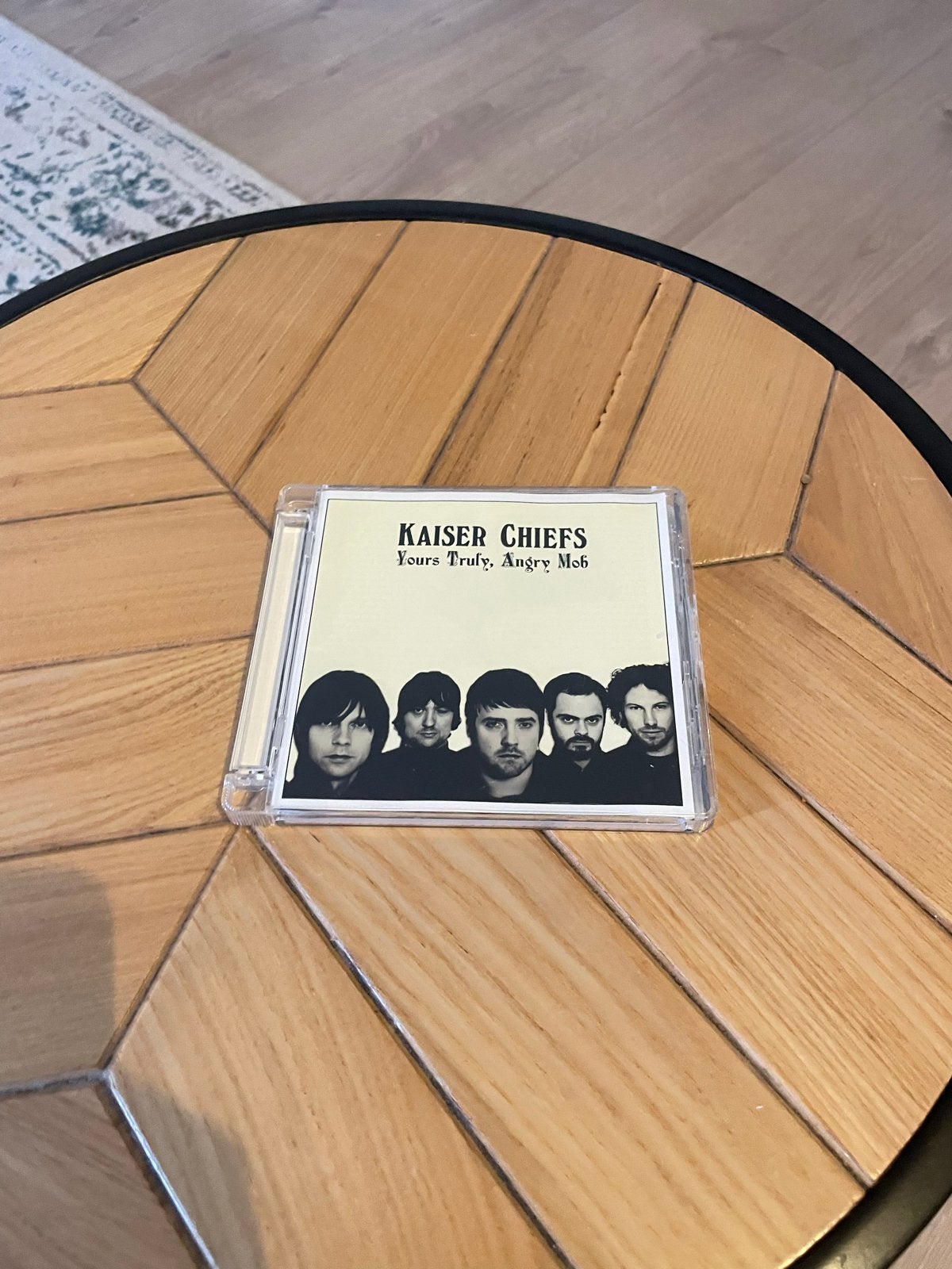 Kaiser Chiefs - Yours Truly, Angry Mob CD, Cd's en Dvd's, Cd's | Pop, Gebruikt, Indie, Album, Ophalen of Verzenden