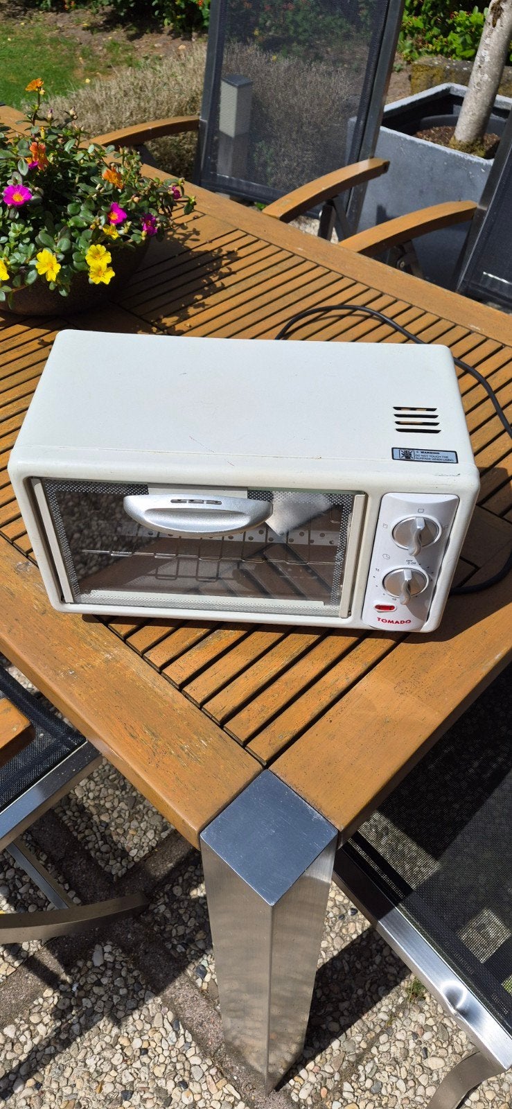 Camping Tomado Mini-oven MBO-700 - Compacte en Handige Oven, Minder dan 45 cm, Minder dan 45 cm, Ophalen of Verzenden, Vrijstaand