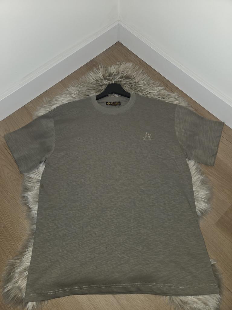 Loro piana t shirt diverse kleuren en maten beste kwaliteit, Ophalen of Verzenden, Zo goed als nieuw, Overige maten