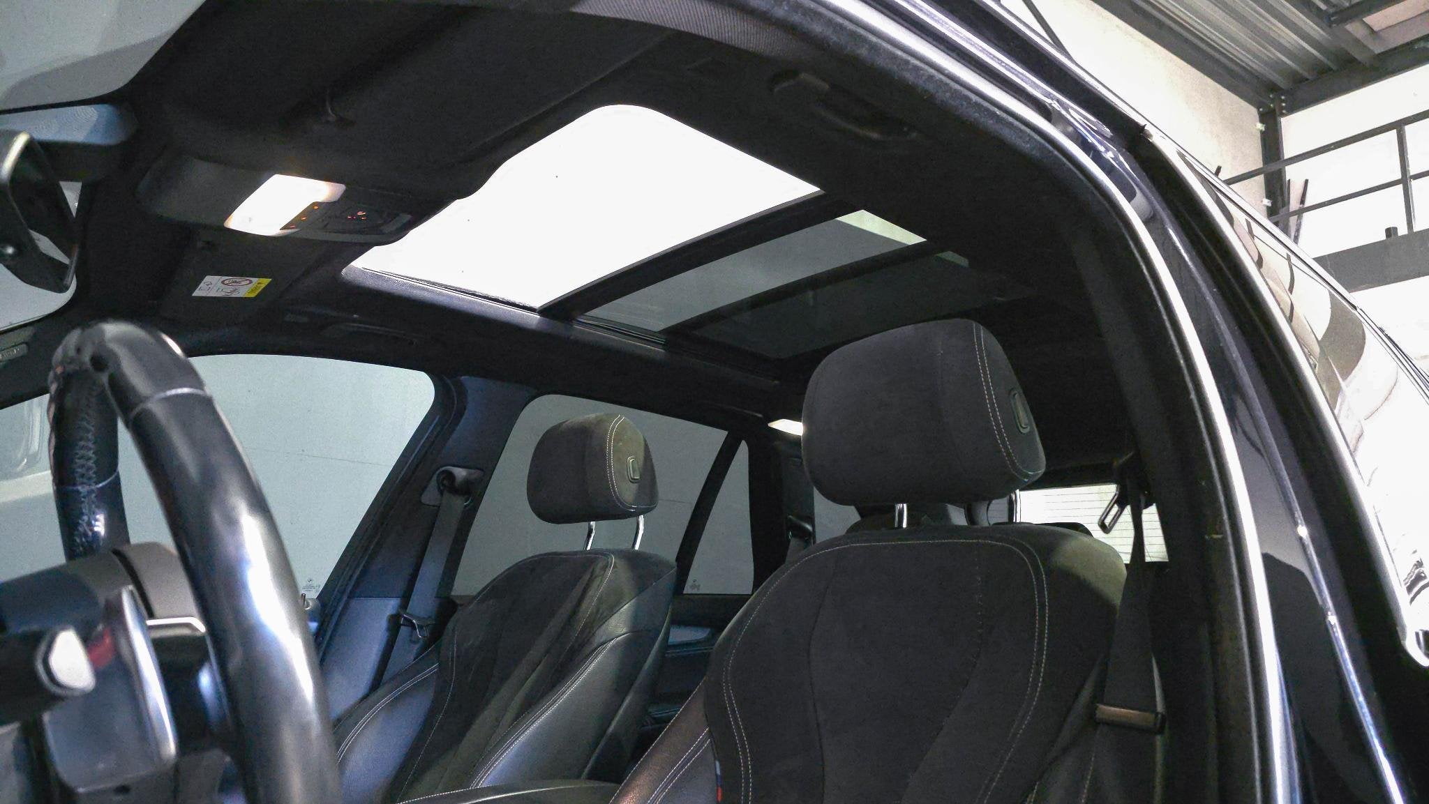 Foto 9 van BMW X5 M50d | Panorama | Memory-Seats | Breyton