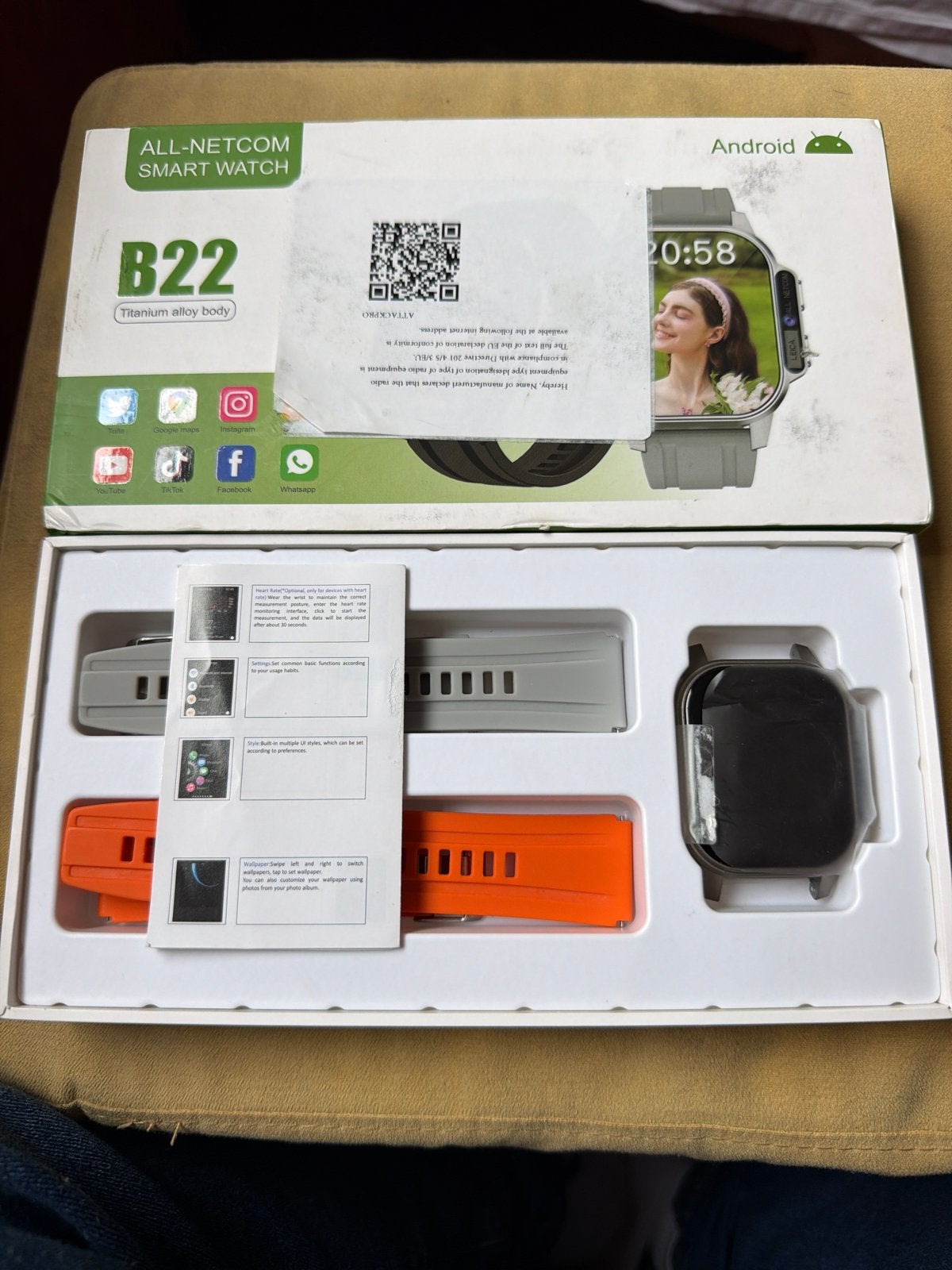 ALL-NETCOM B22 Smartwatch met Titanium behuizing