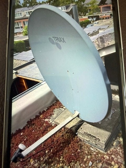 Satelliet schotel merk TRIAX compleet, Ophalen, Zo goed als nieuw, Overige merken