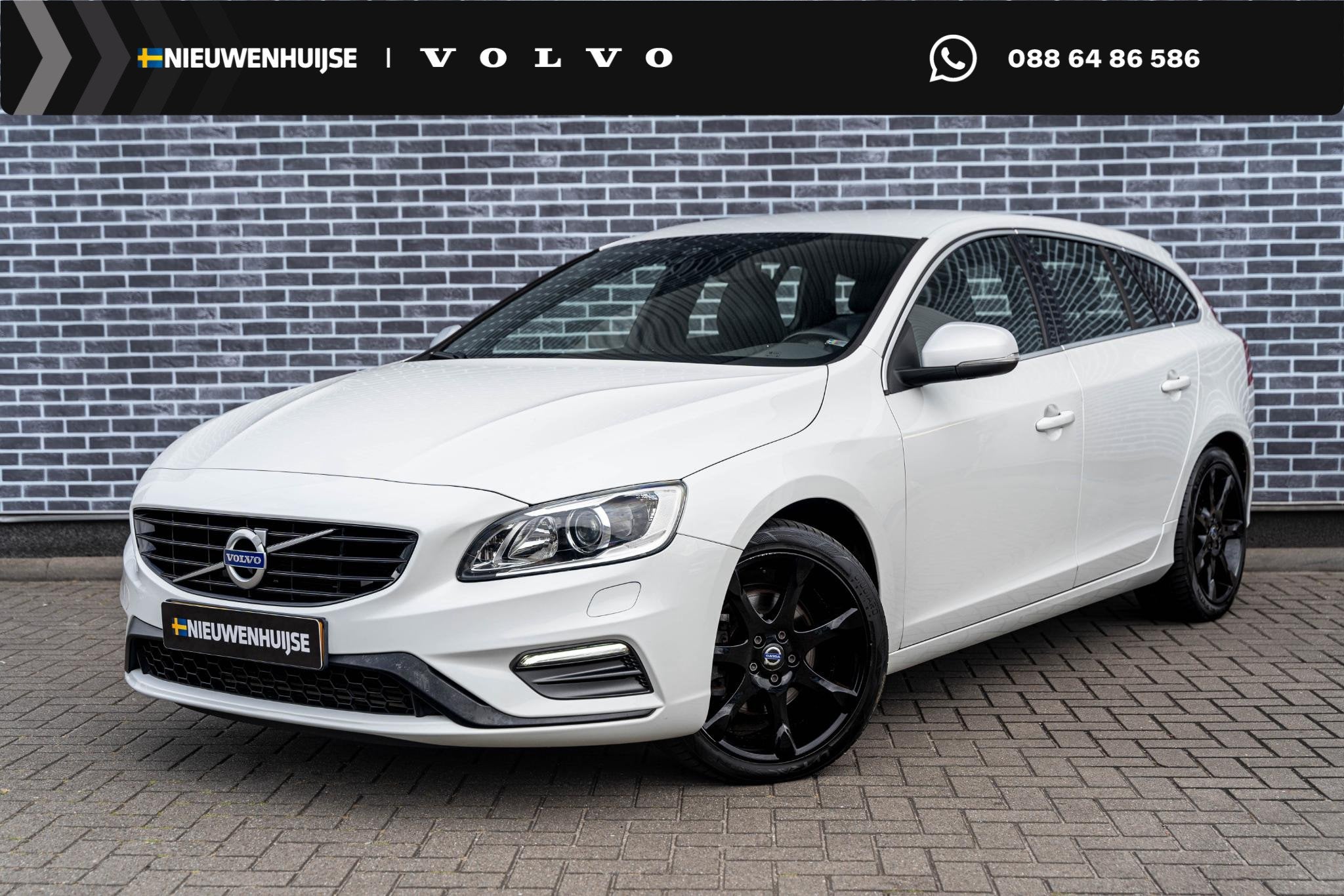Volvo V60 2.0 D3 Nordic+ Sport | R-Design | Trekhaak | Bi-Xe, Auto's, 12 maanden, Gebruikt, 4 cilinders, Wit