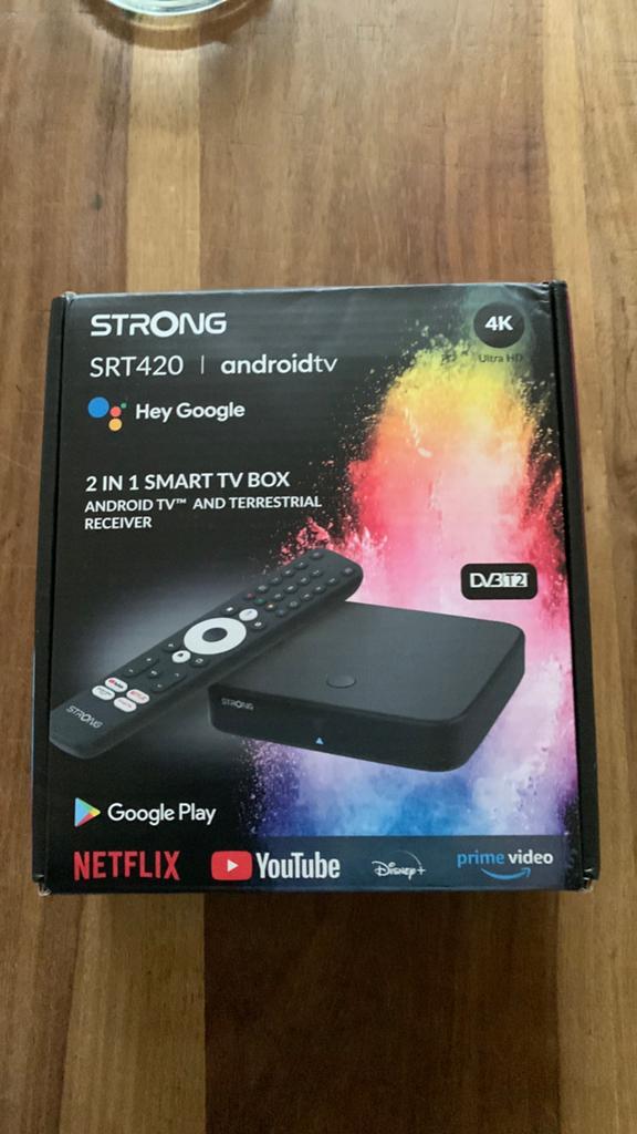 Strong SRT 420 - 2 in 1 Smart TV Box - 4K- Streamingbox zgan, Audio, Tv en Foto, Mediaspelers, Ophalen, Zo goed als nieuw
