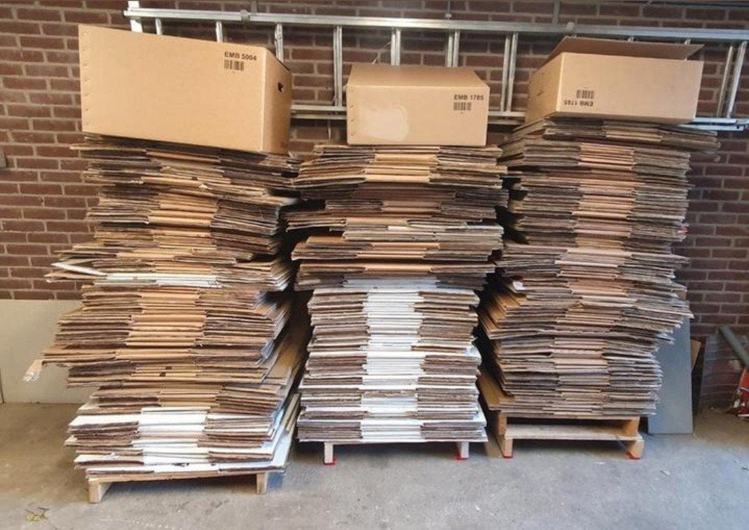 Stevige verhuisdozen/boekendozen, Ophalen, Doos