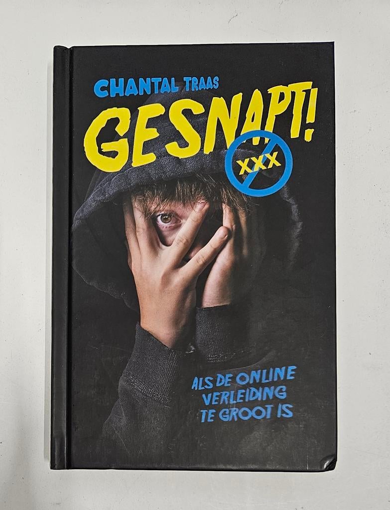 Chantal Traas - Gesnapt!, Boeken, Kinderboeken | Jeugd | 13 jaar en ouder, Zo goed als nieuw, Ophalen of Verzenden