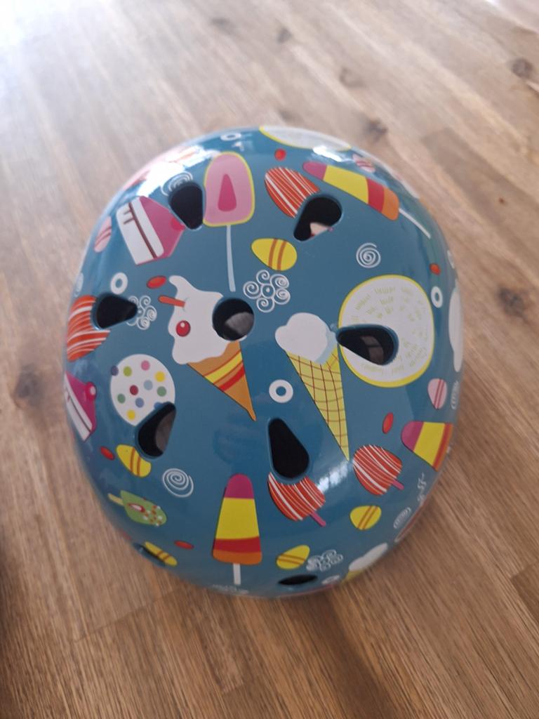 Fiets / skate helm, Fietsen en Brommers, Fietsaccessoires | Fietshelmen, Ophalen of Verzenden, Zo goed als nieuw, Heer of Dame