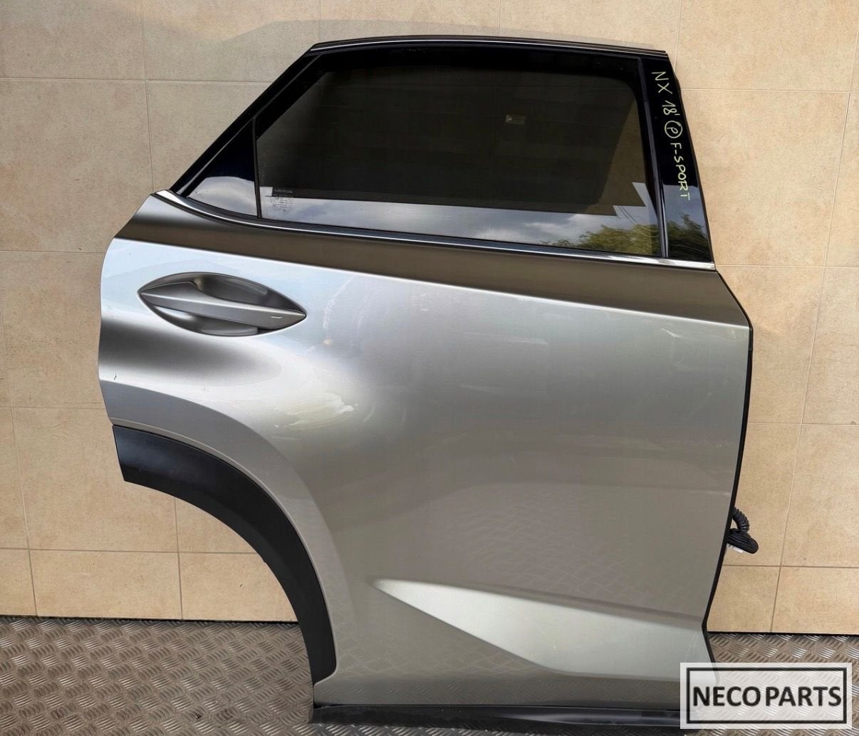 LEXUS NX 300 NX300 F-SPORT FACELIFT PORTIER DEUR ACHTER RECH, Auto-onderdelen, Gebruikt, -, Achter, -