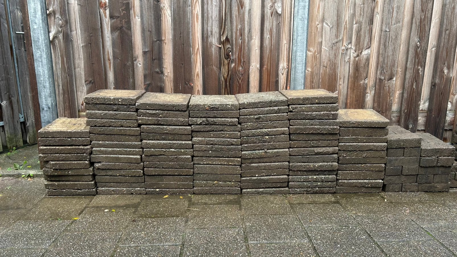 Gratis 30x30 tegels, Tuin en Terras, Ophalen, Gebruikt, Overige materialen, Terrastegels