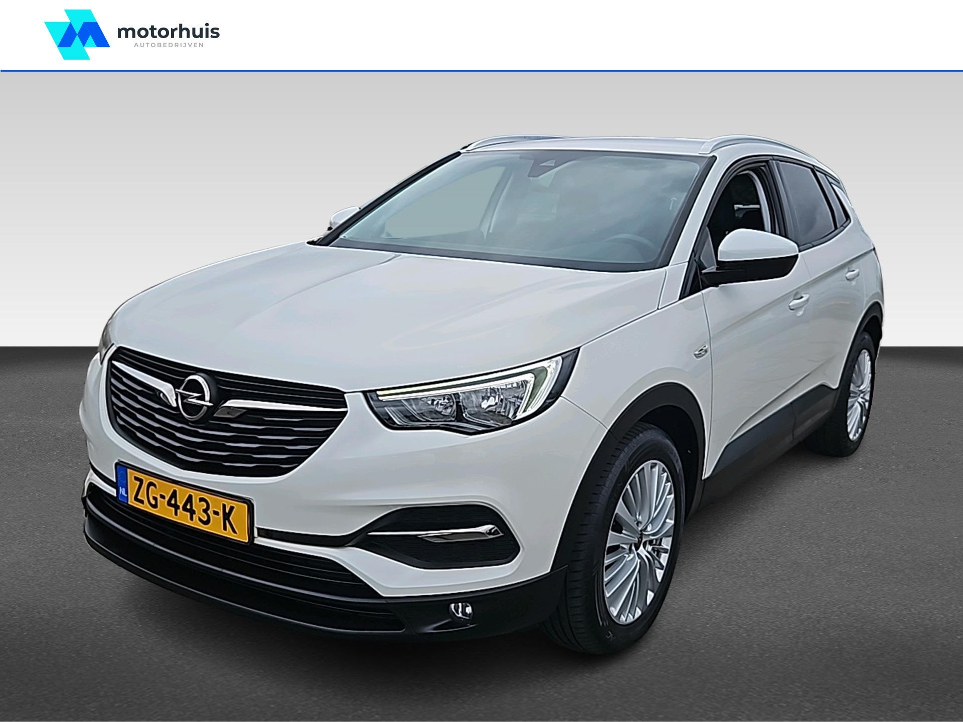 Opel Grandland X 1.2 Turbo Innovation, Auto's, Automaat, Gebruikt, 1199 cc, Wit