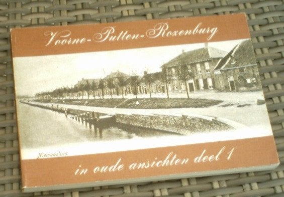 Voorne - Putten - Rozenburg in oude ansichten deel 1. Klok., Boeken, Ophalen of Verzenden, Zo goed als nieuw