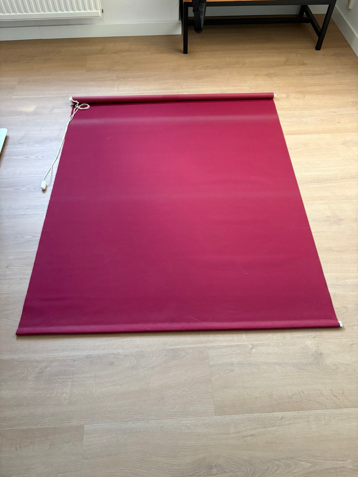 Rode rolgordijnen 2 stuks 130x150cm, Ophalen, Gebruikt, 150 cm, Rood