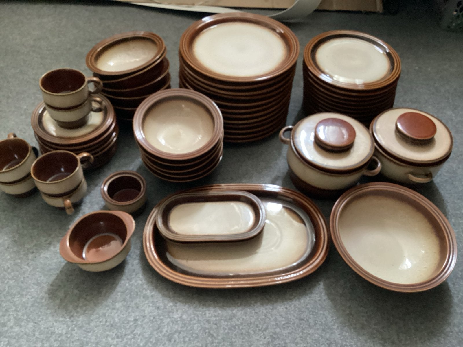 Uitgebreid Vintage Servies - OBZ Germany, Ophalen, Gebruikt, Overige merken, Keramiek