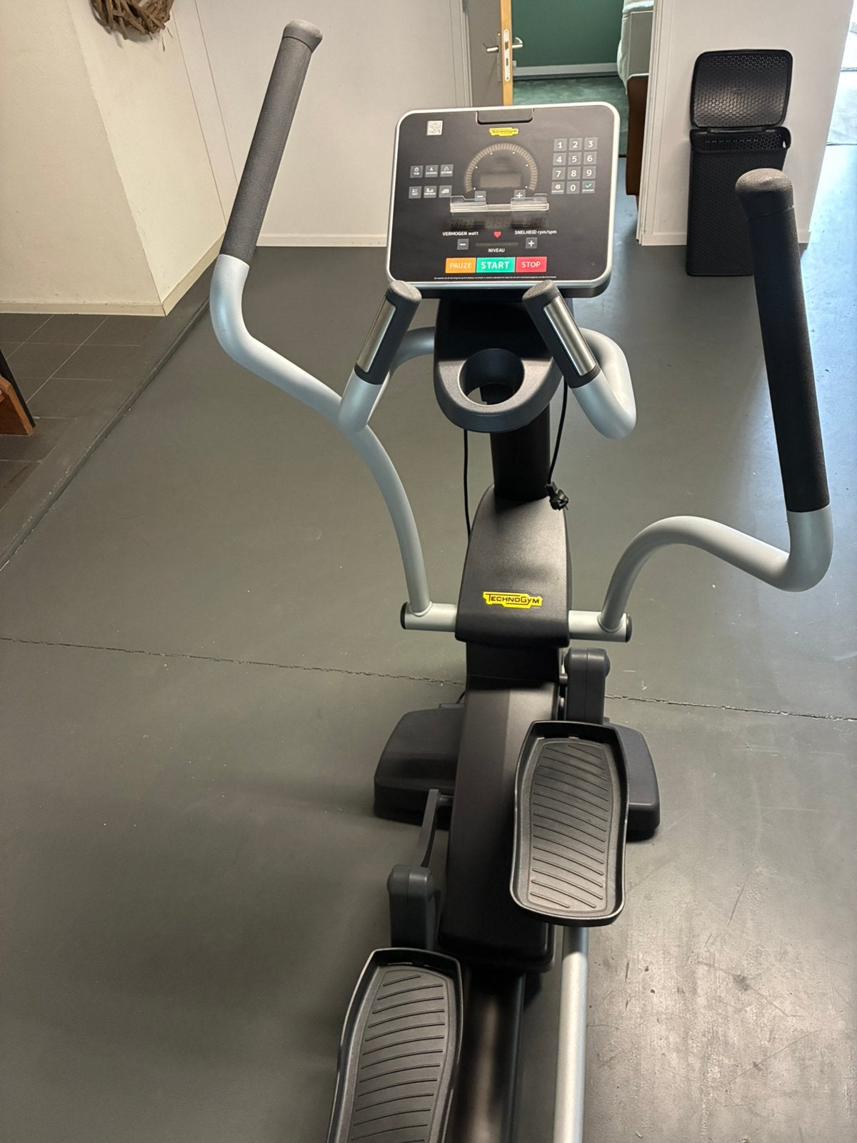 Technogym crosstrainer Synchro Forma, Ophalen of Verzenden, Zo goed als nieuw, Crosstrainer